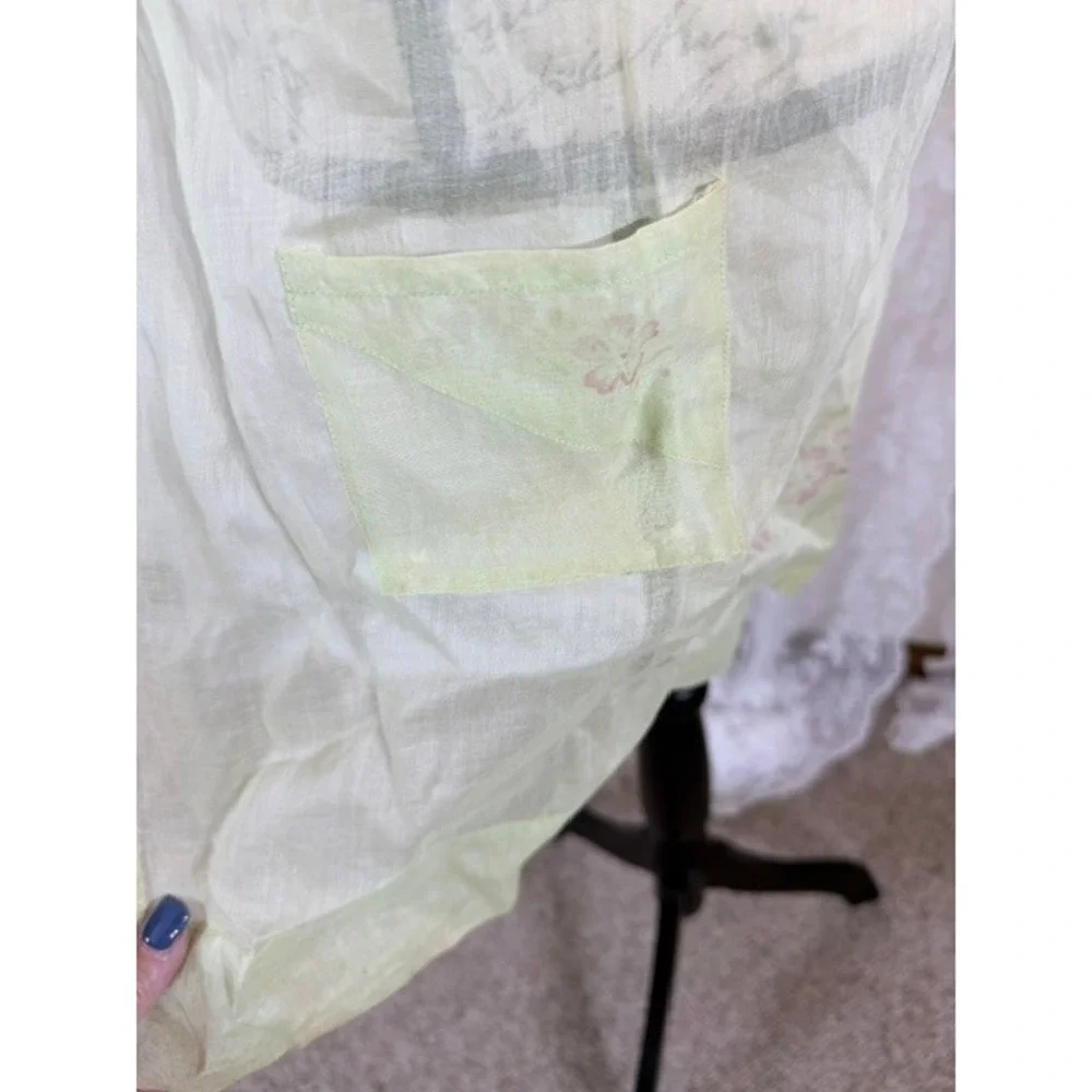 Vintage 1940's Sheer Green Floral Half Apron Script Print Pockets Cottagecore